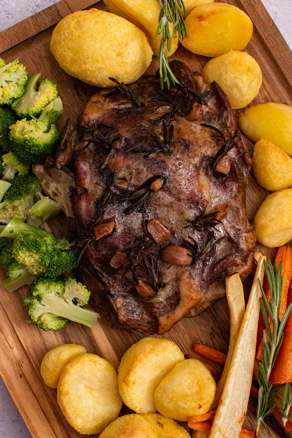 Failproof Roast Lamb Shoulder - Green Healthy Cooking